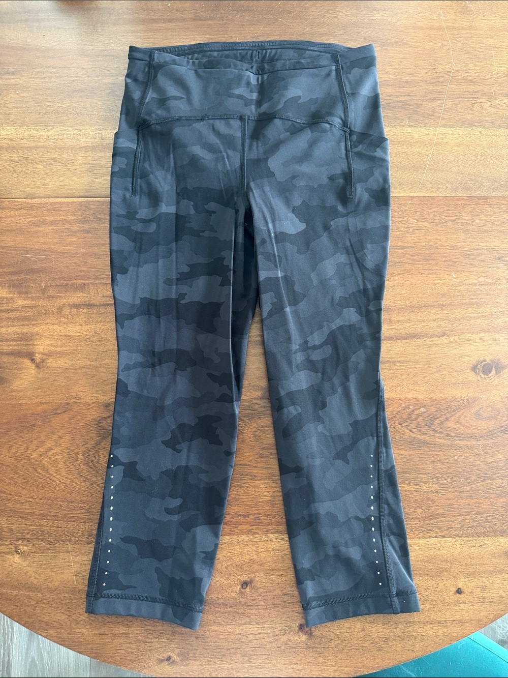 lululemon athletica swift speed Black Camo Performance Leggings